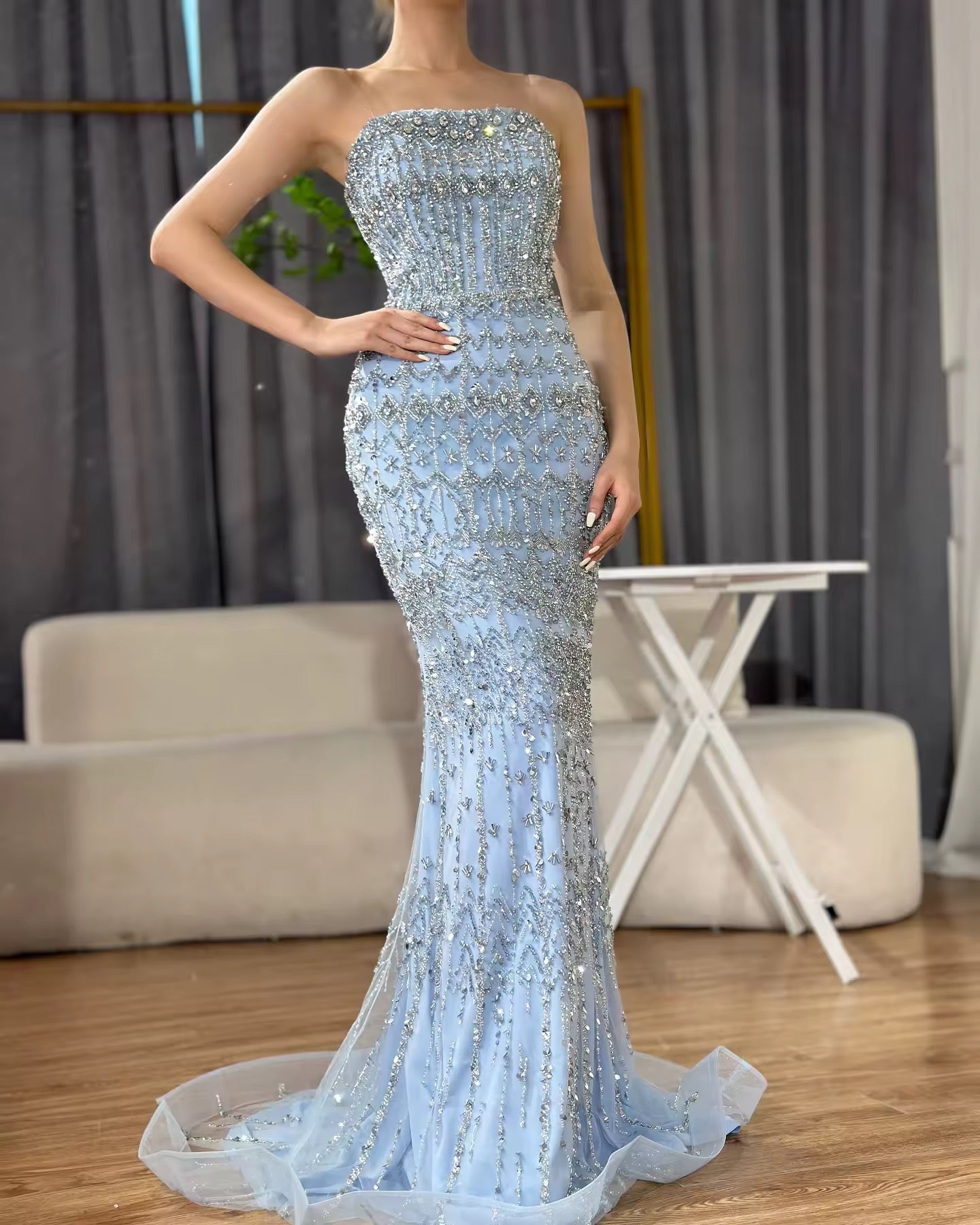 Mermaid Elegant Short and long Sleeves Evening Dresses