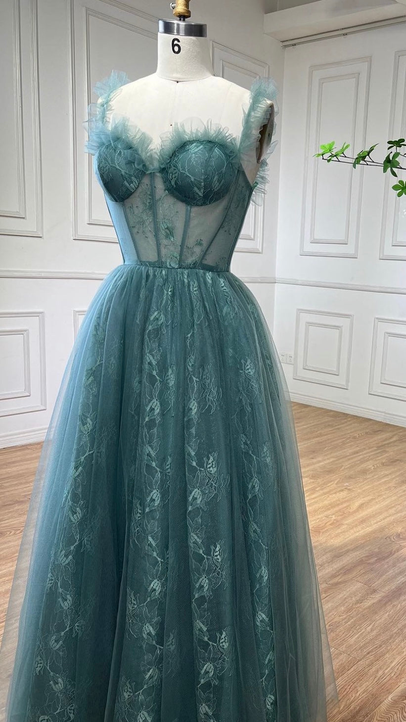 Elegant Mid Lace Dress