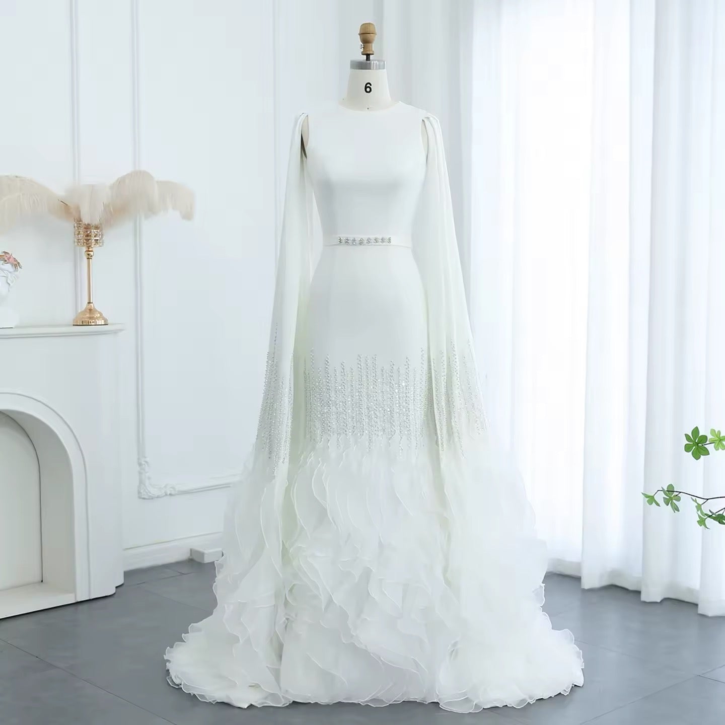 Luxury evening dress with long sleeves