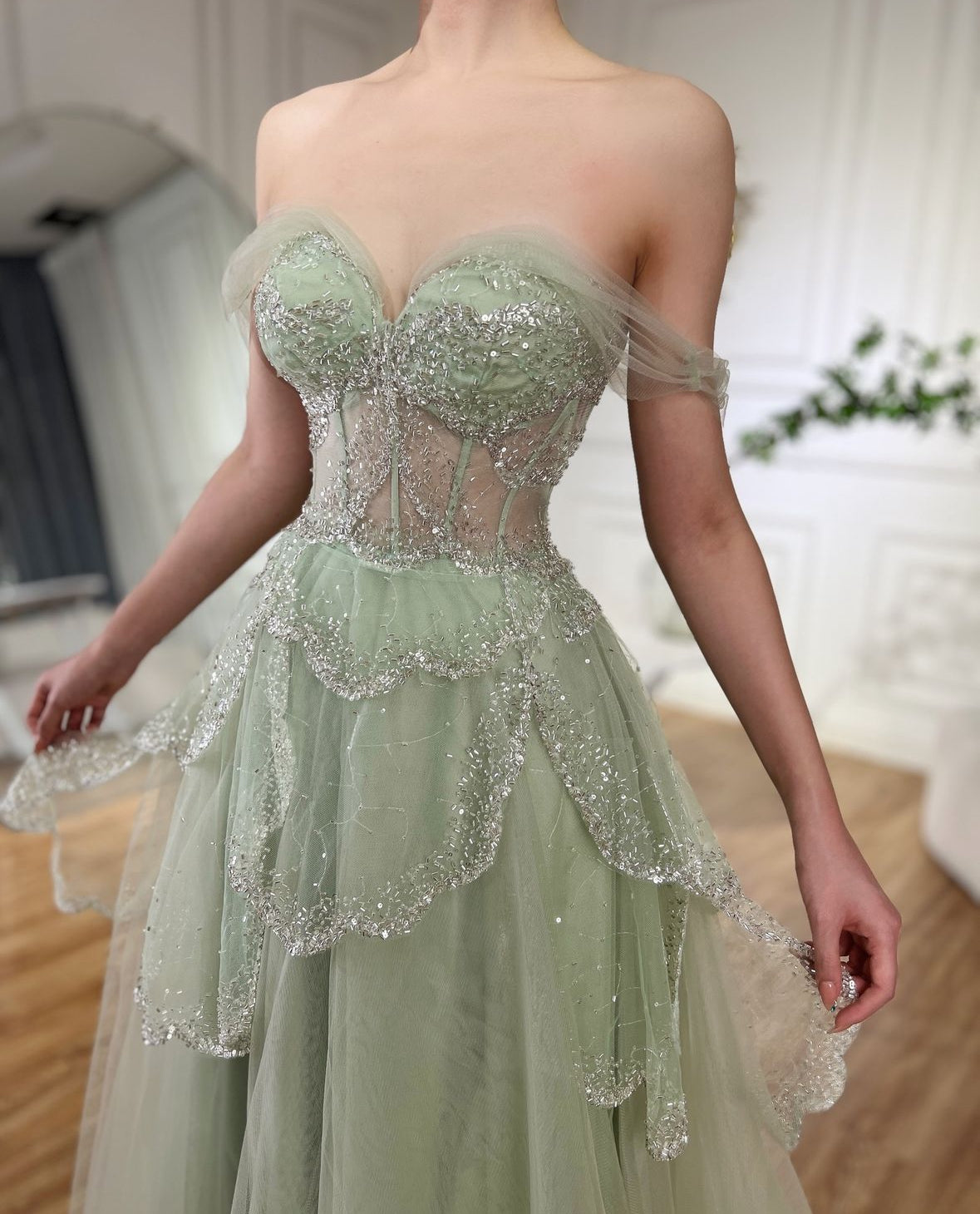 A-Line Elegant Spaghetti Strap Luxury Beaded Evening Dress