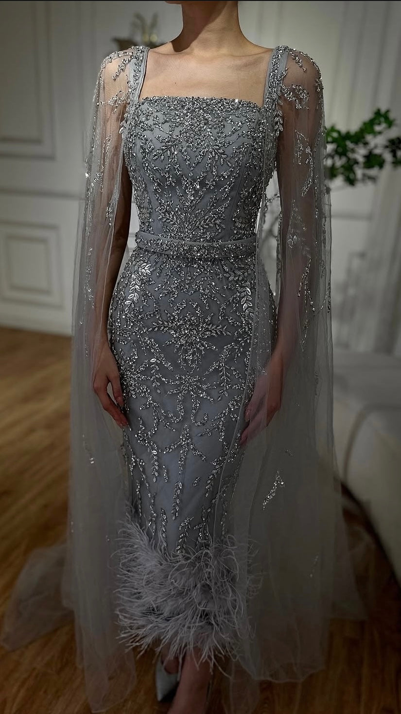 Luxury long open sleeve dress with feathers