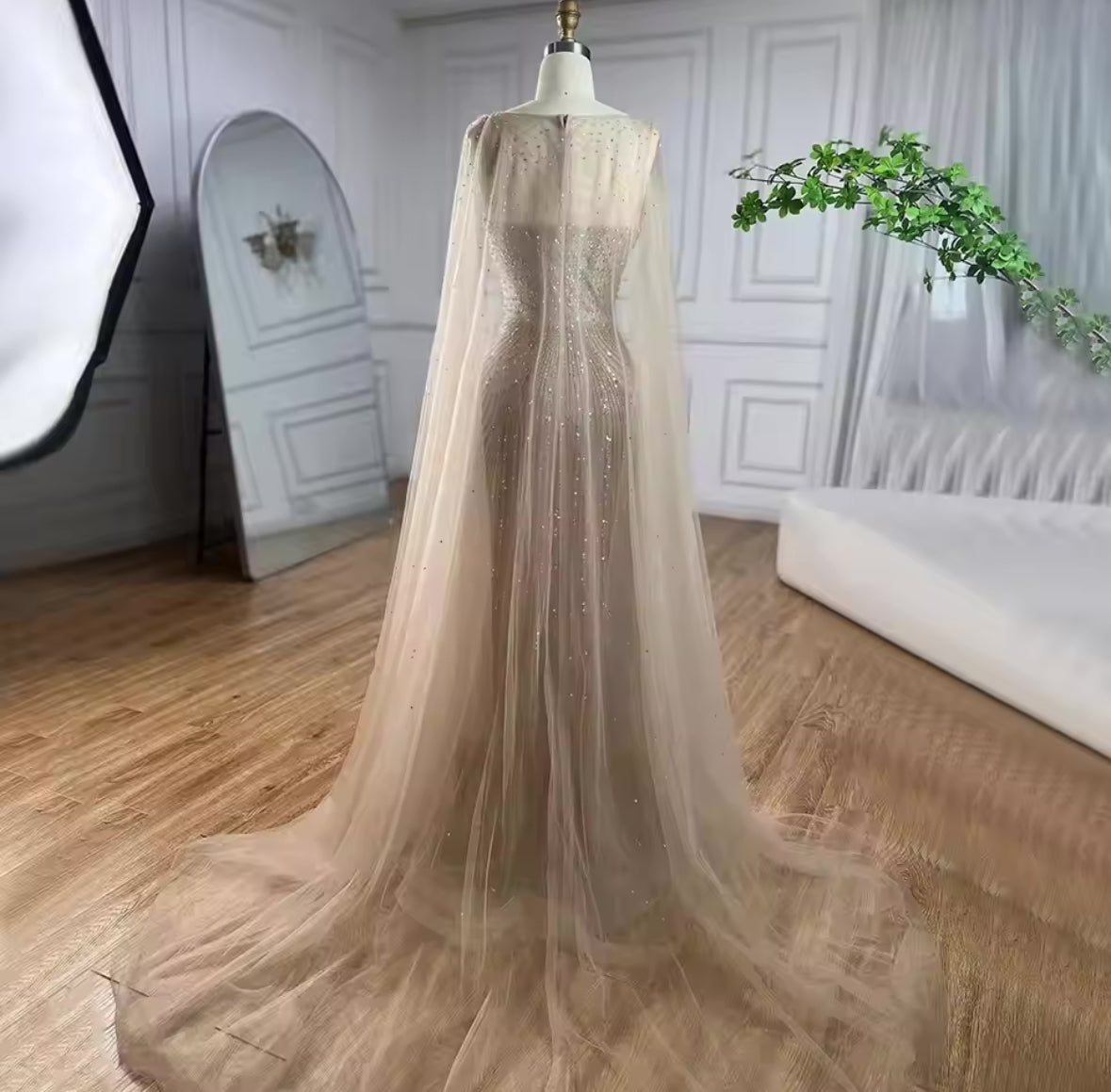 Mermaid Elegant Cape Sleeves Luxury Evening Dress
