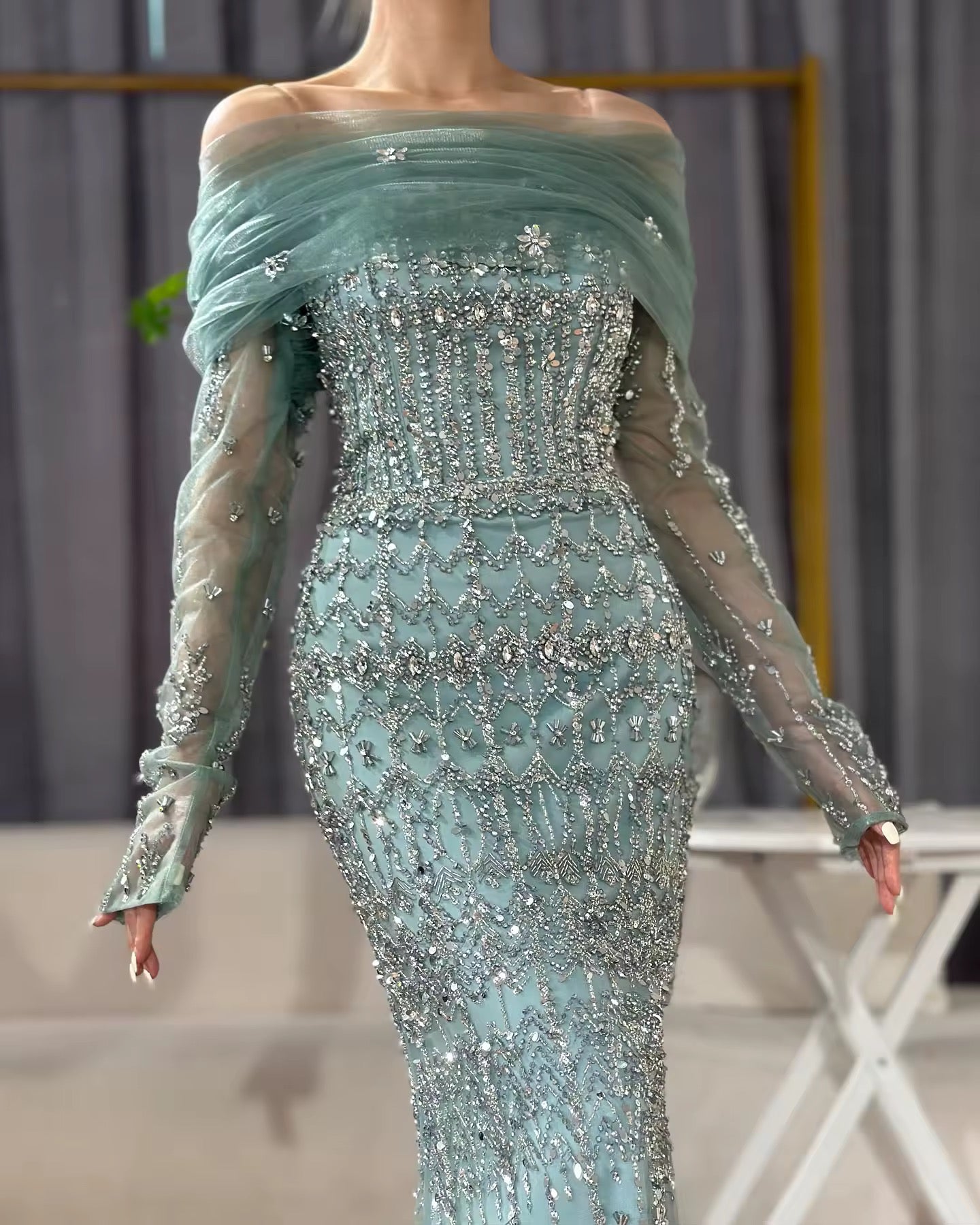 Mermaid Elegant Short and long Sleeves Evening Dresses