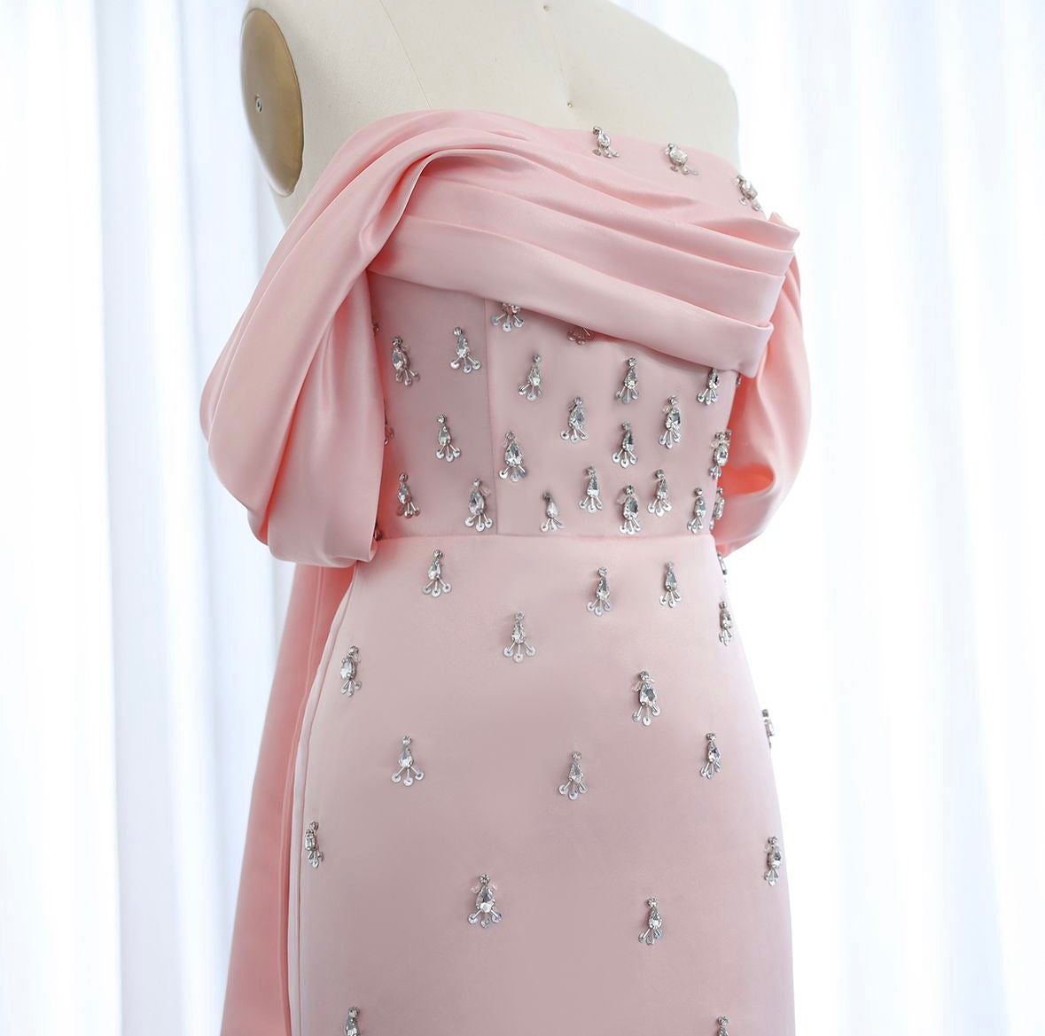 Luxury Baby Pink Off Shoulder Evening Dress