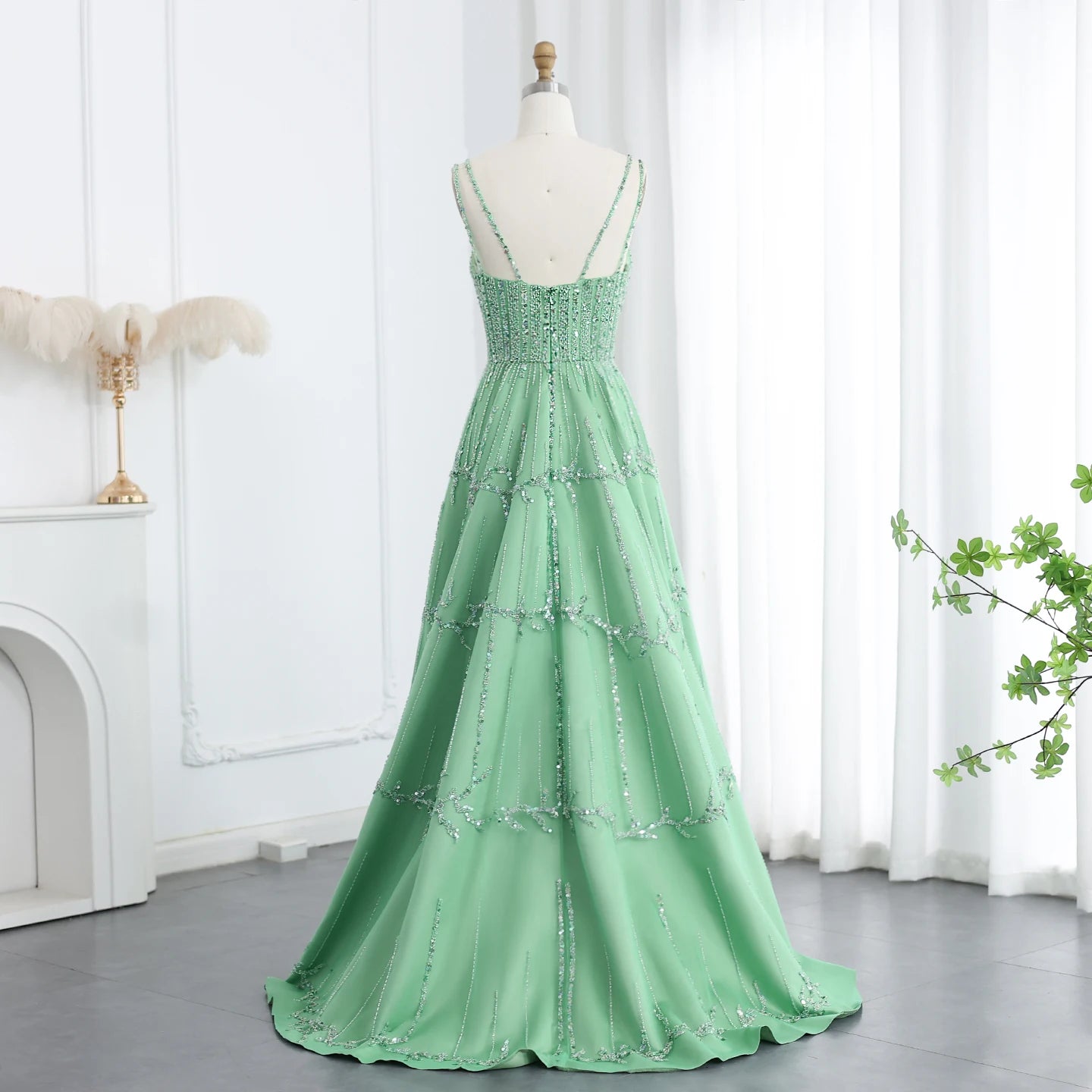 Luxury Dubai Beaded Green Evening Dress for Women Wedding Straps /Sqaure Engagement Party Dresses