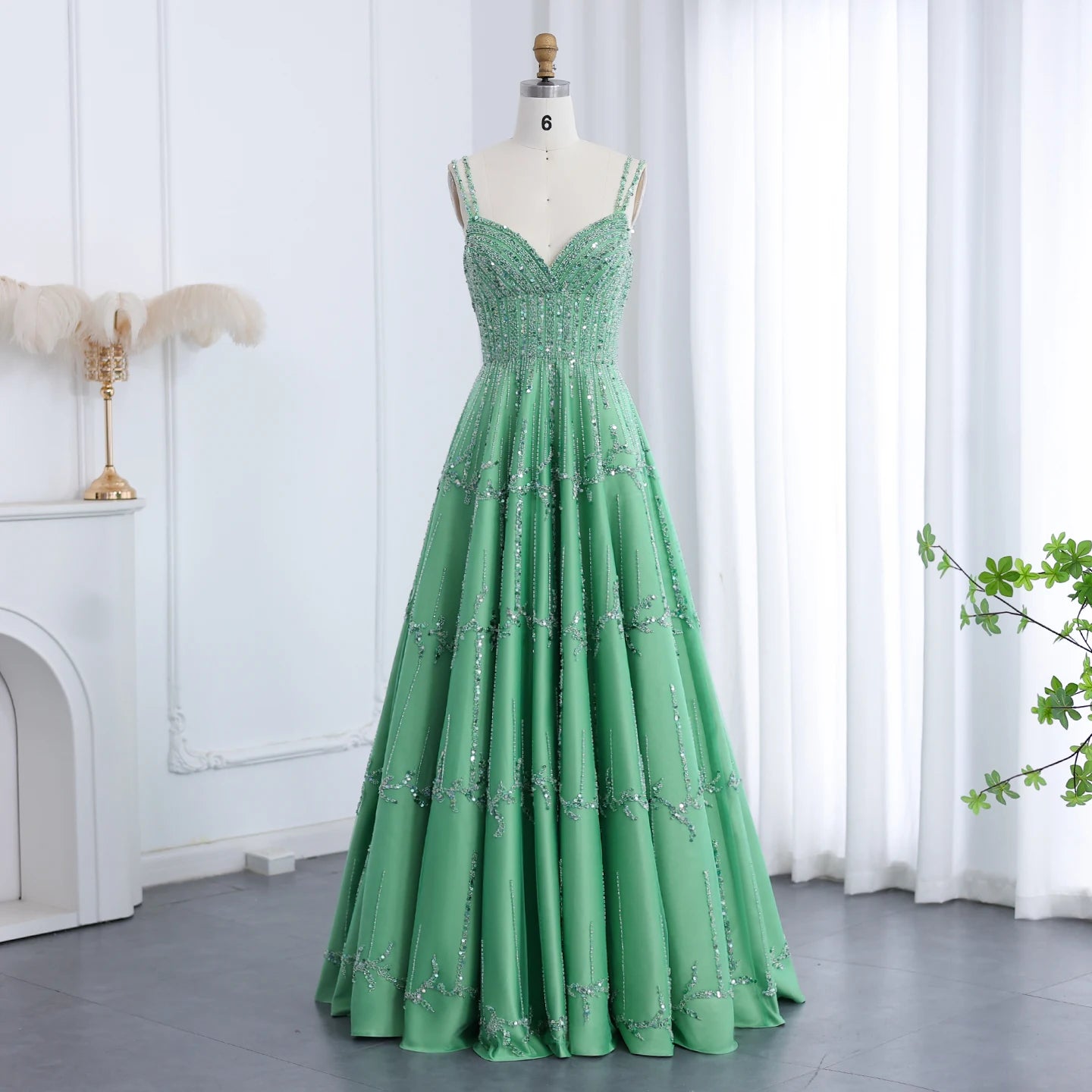 Luxury Dubai Beaded Green Evening Dress for Women Wedding Straps /Sqaure Engagement Party Dresses