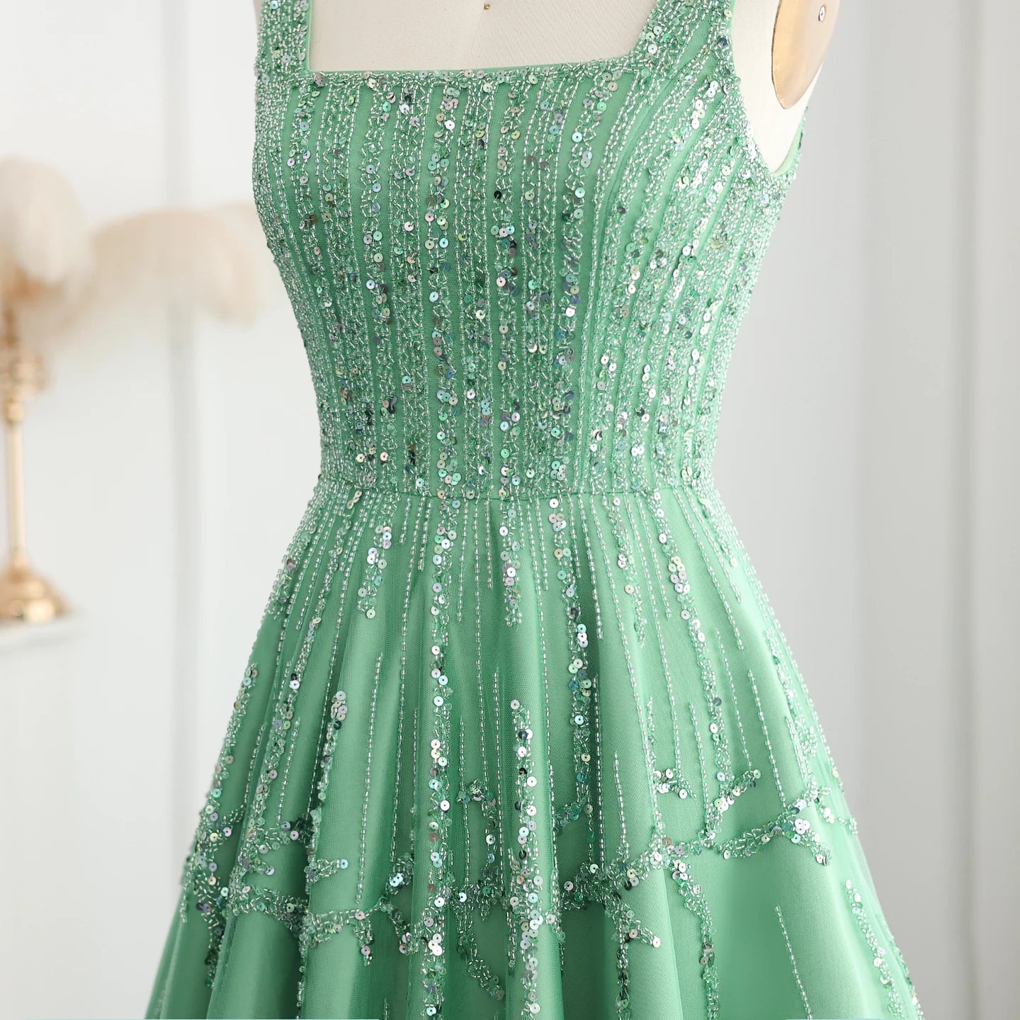 Luxury Dubai Beaded Green Evening Dress for Women Wedding Straps /Sqaure Engagement Party Dresses