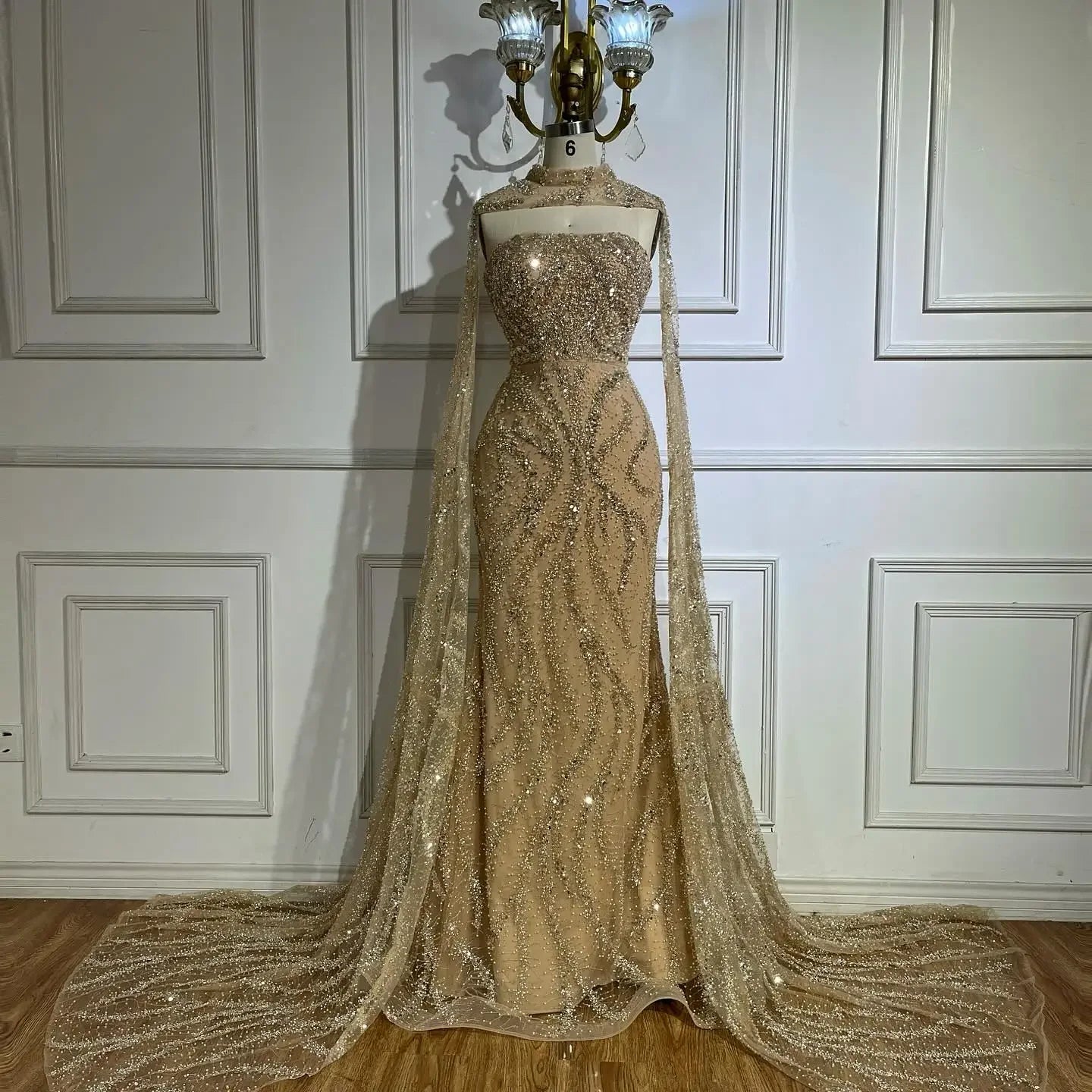 Luxury detachable dress with a lace-up back
