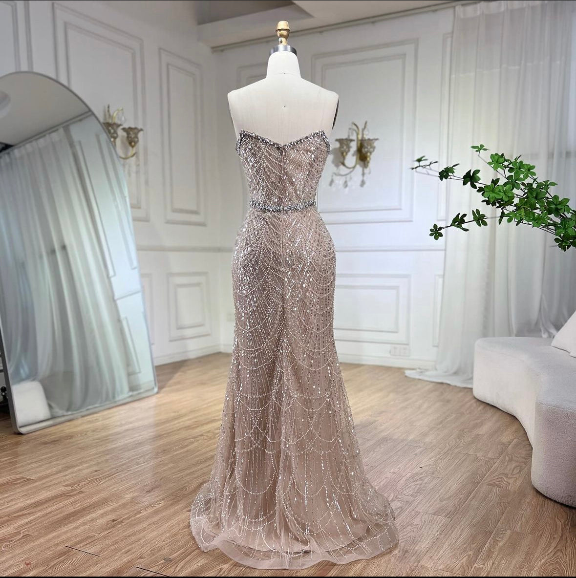 Luxury Dress Nud with Crystals