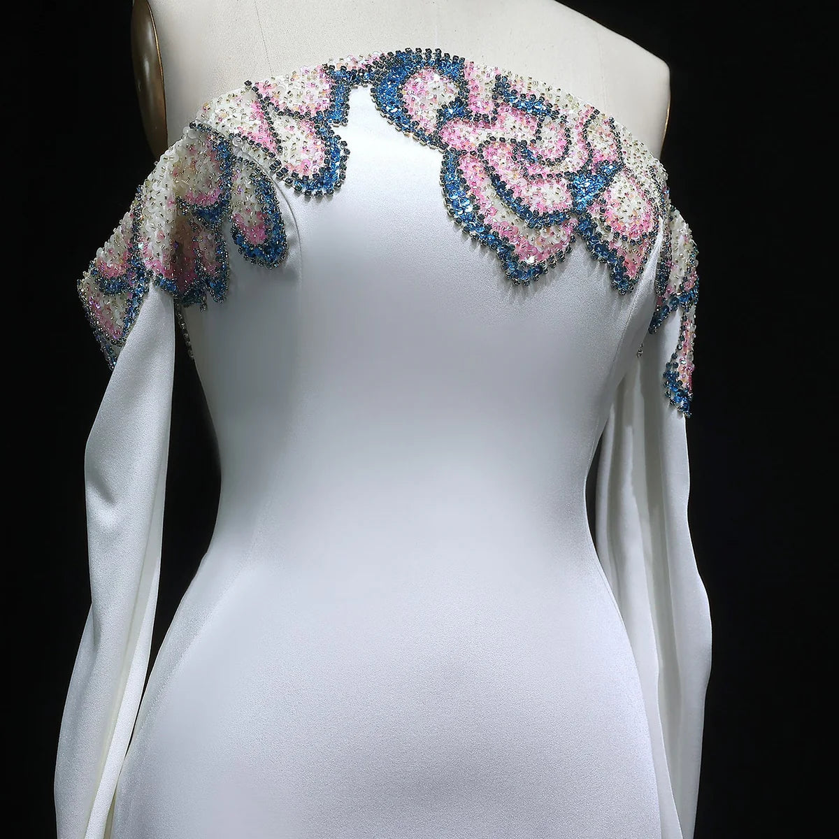 “Petal Edge” Sleek Gown with Off-Shoulder Sleeves and Crystal Floral Embroidery
