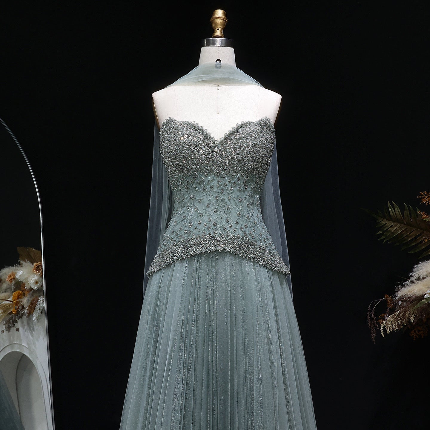 Luxury Dusty Pink Pearl Beaded A-Line Evening Dress With Scarf