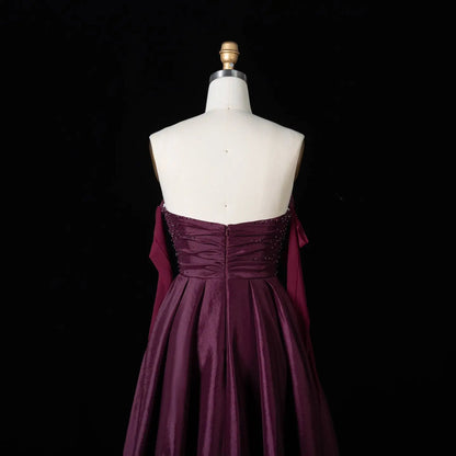 Elegant Contrast Evening Dress with Ruched Beaded Bodice and Statement Train
