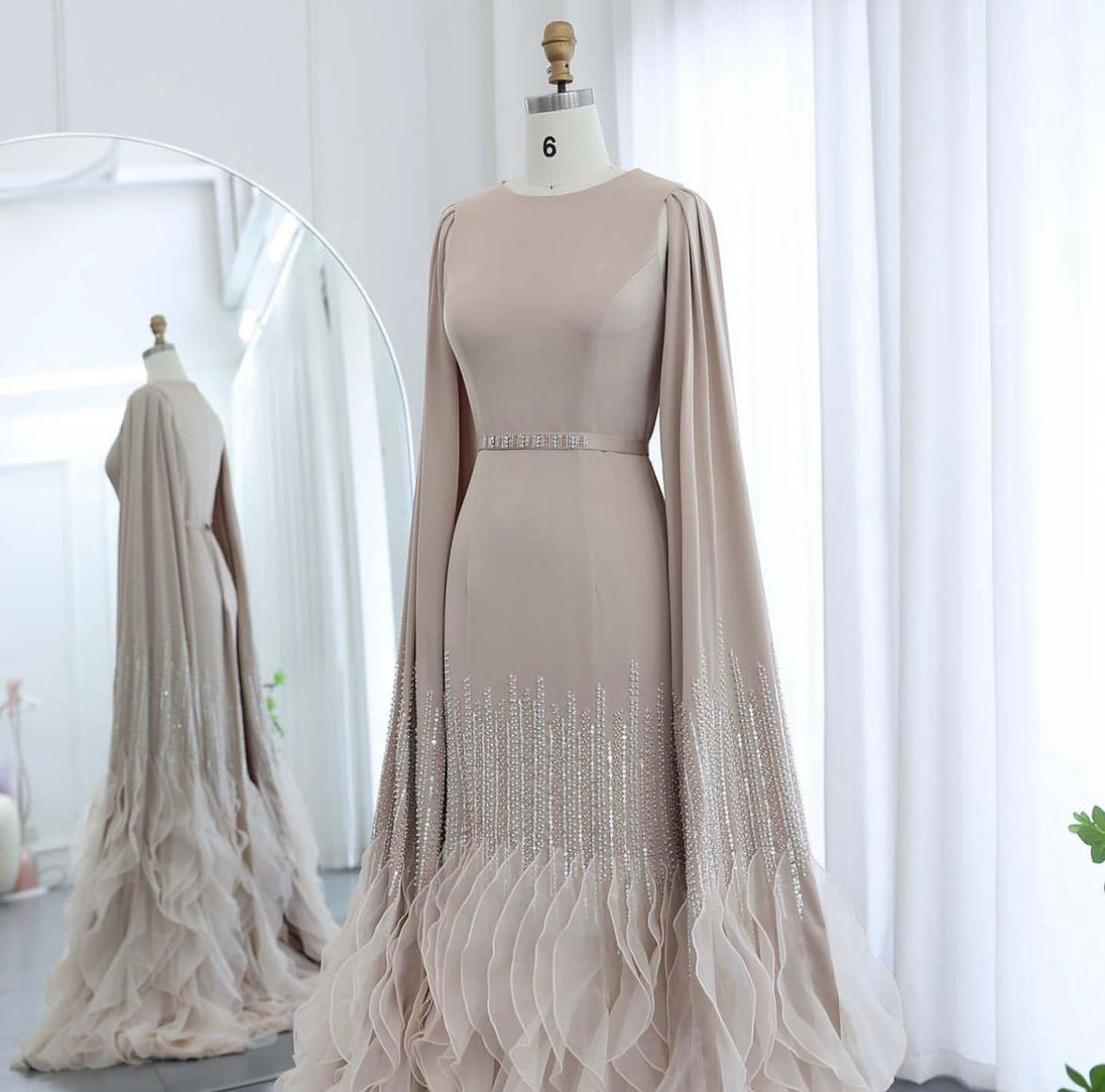 Luxury evening dress with long sleeves