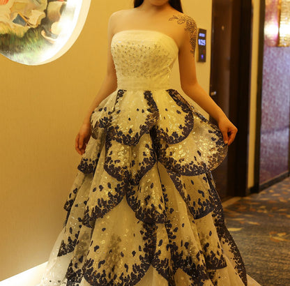 Luxury Black and White Ball Gown Ruffles Evening Dress