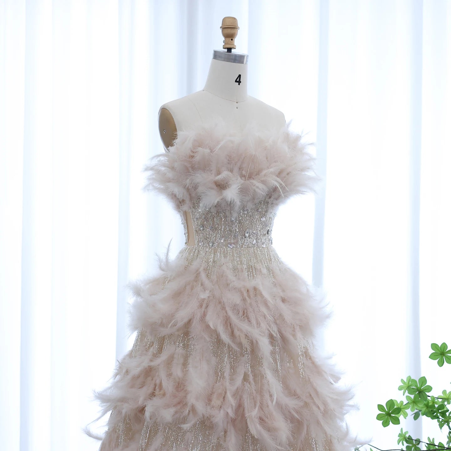 Luxury Feathers Princess Cream Evening Dress