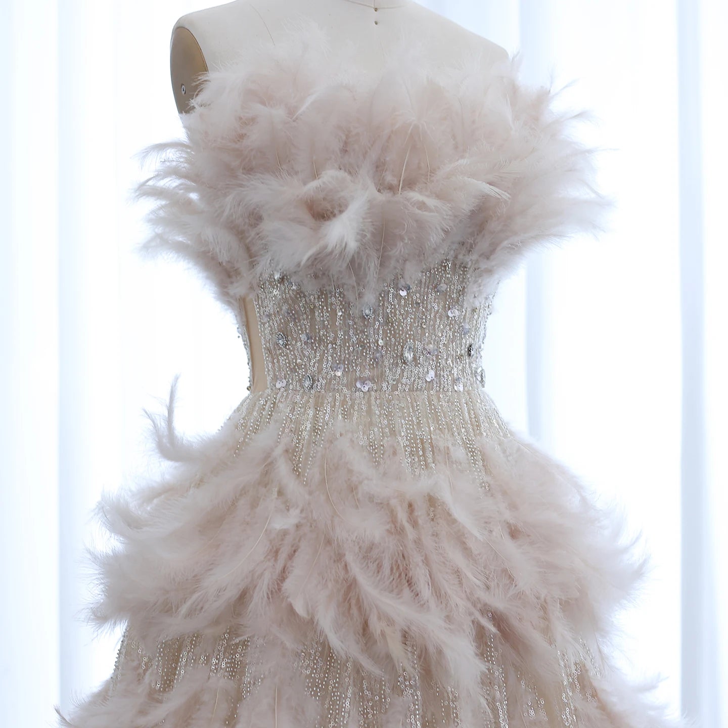 Luxury Feathers Princess Cream Evening Dress