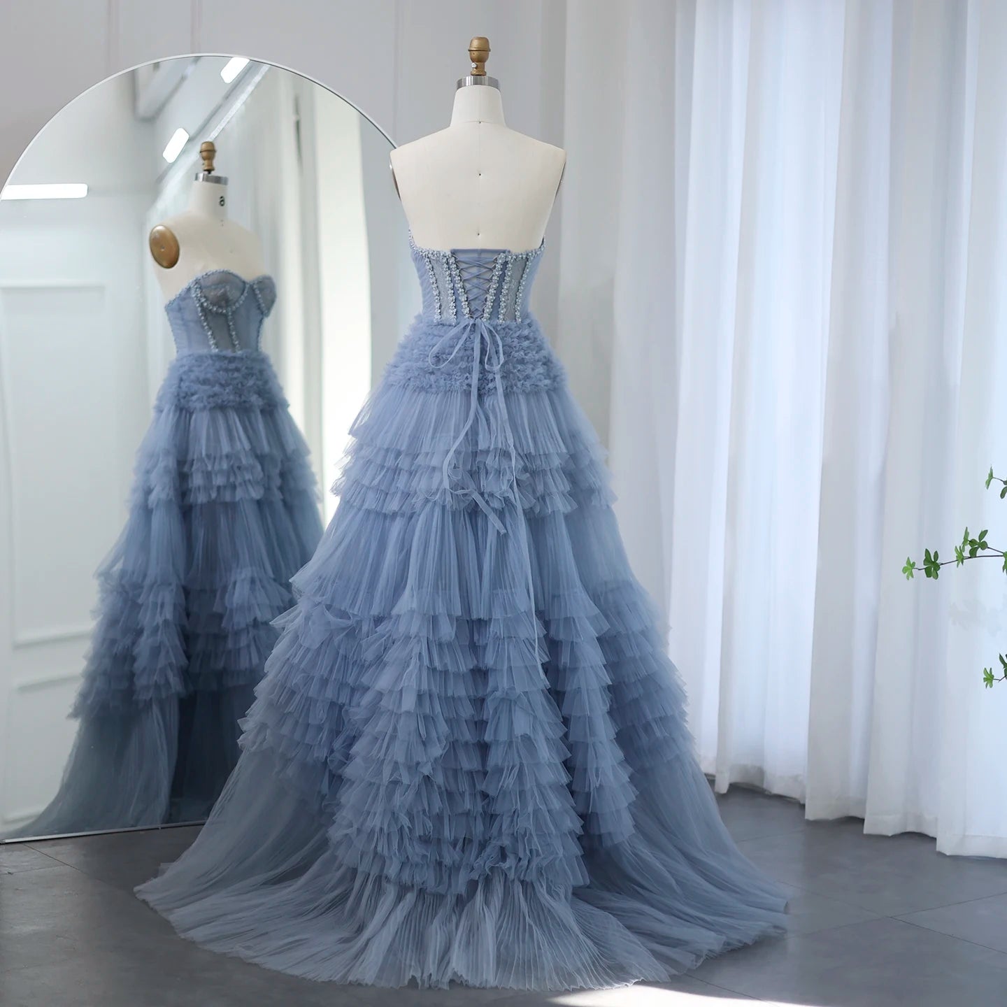 Elegant Ball Gown Blue Tulle Evening Dress