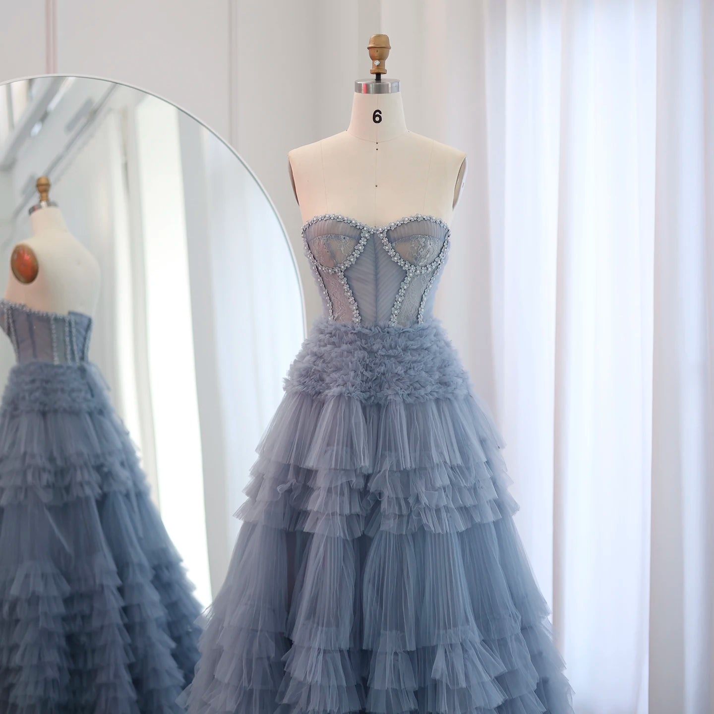 Elegant Ball Gown Blue Tulle Evening Dress